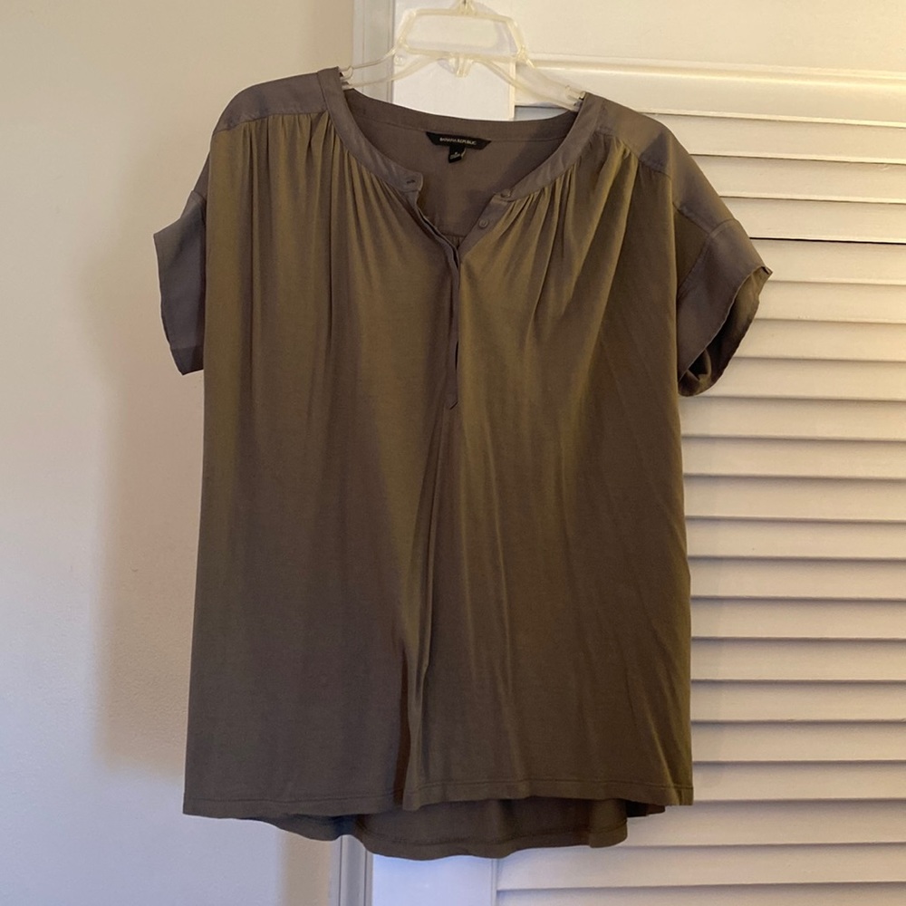 Banana Republic Oversize Tunic in Olive - Size Small